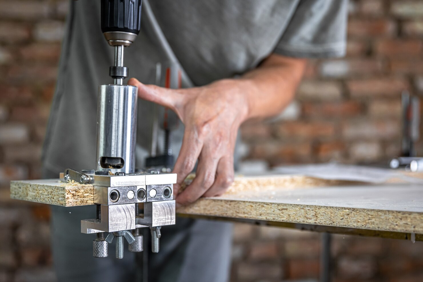 Precision drilling detail